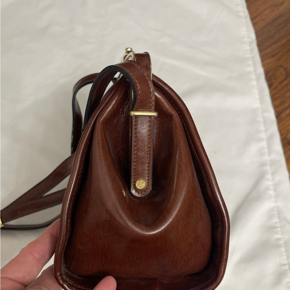 EUC Gold Coast Collection Purse - Picture 6 of 9
